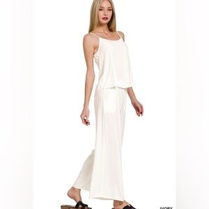 WOVEN CAMI & PANTS 2-PIECE SET
- RELAXED FIT - Ivory